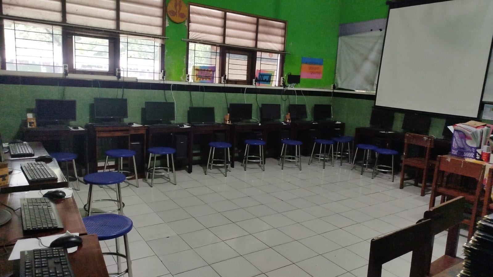 Lab Komputer